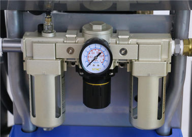 China O equipamento de alta pressão da isolação da espuma, Shell azul areja a máquina da espuma do plutônio fornecedor