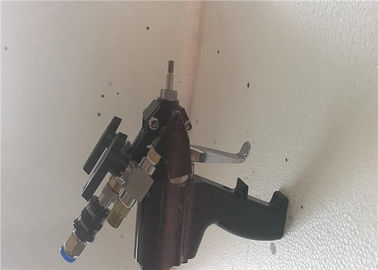 China Arma de pulverizador simples do poliuretano da manutenção que adota a válvula do interruptor manual fornecedor