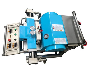 China Operação simples fácil conduzida hidráulica da máquina da isolação da espuma de Polyurea fornecedor